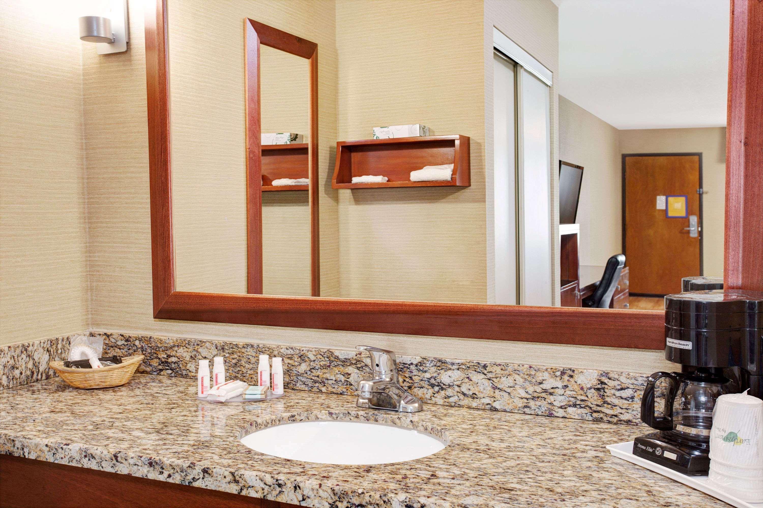 Travelodge By Wyndham Culver City Los Angeles Extérieur photo