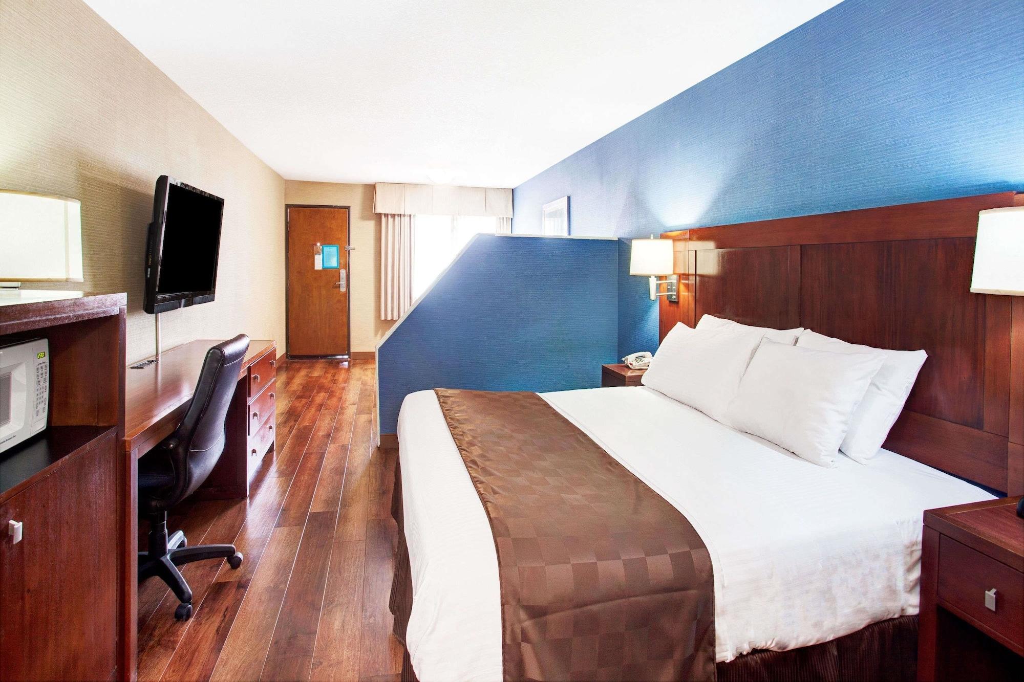 Travelodge By Wyndham Culver City Los Angeles Extérieur photo