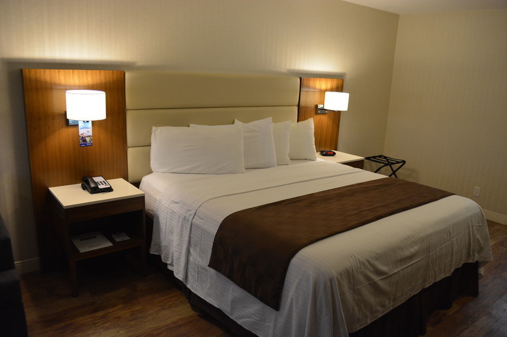 Travelodge By Wyndham Culver City Los Angeles Extérieur photo