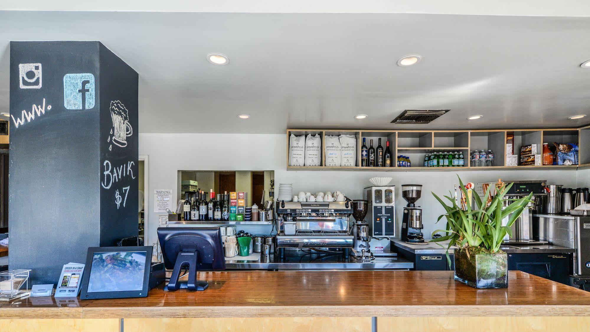 Travelodge By Wyndham Culver City Los Angeles Extérieur photo